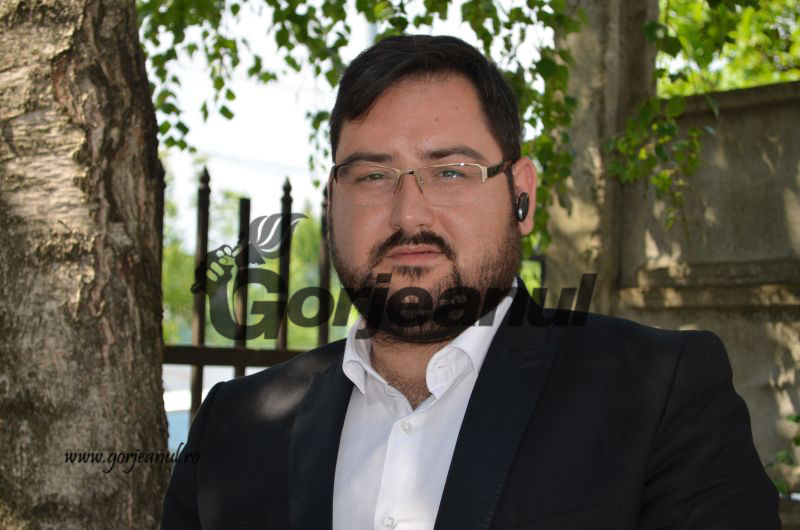 Cel mai tânăr primar din Gorj, ales în comuna naistului Zamfir