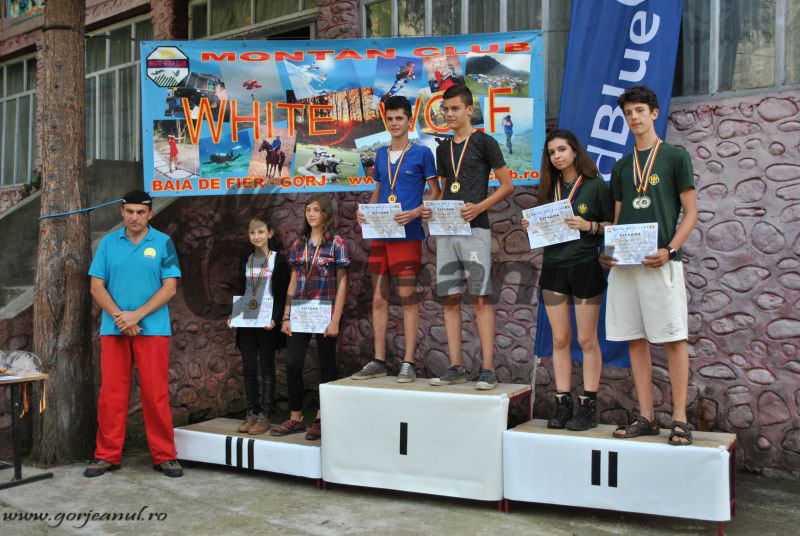 Aproape 60 de participanți, la Rando Carpaţi