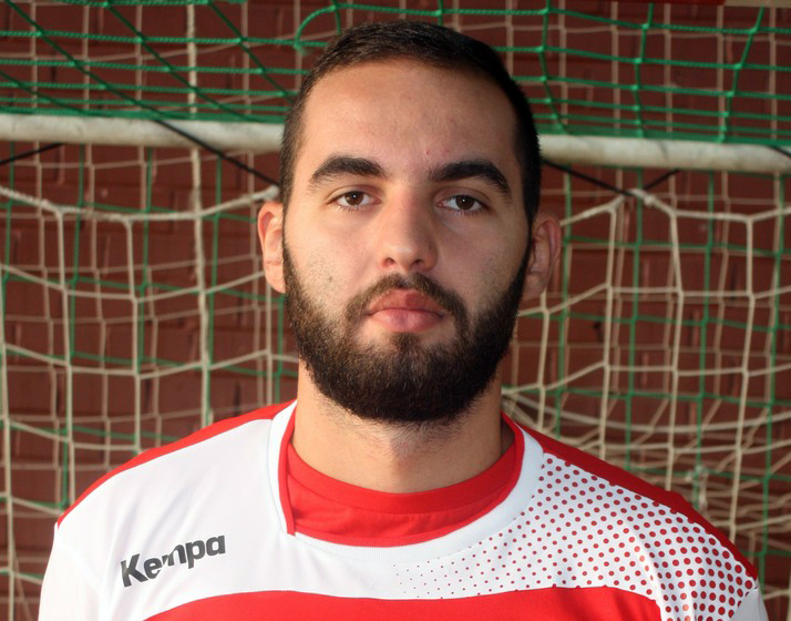 Spații de 100.000 de euro, vândute de un handbalist gorjean