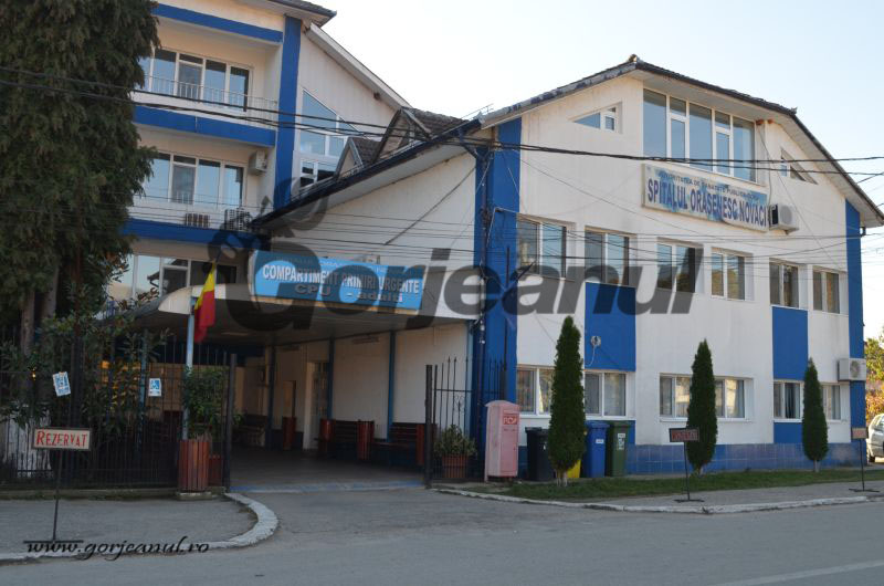 Spitalul Novaci tratează canicula pacienților cu aer condiționat