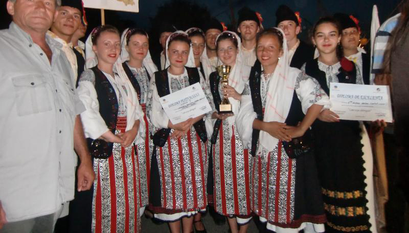 ansamblul_piatra_craiului1