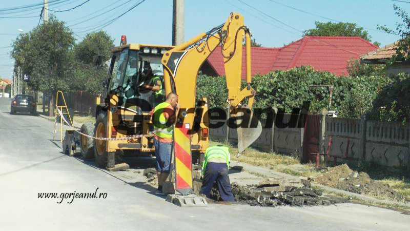 Reţele de canalizare extinse pentru cetăţenii din Drăgoieni