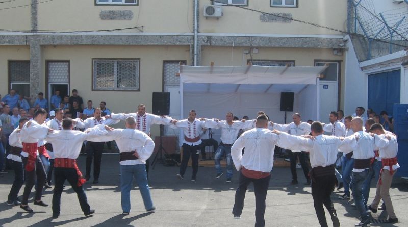 Deținuții au talent! Spectacol după gratii