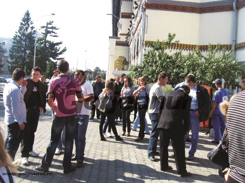 Locuri subvenționate de UCB pentru tinerii din centrele subordonate DGASPC Gorj