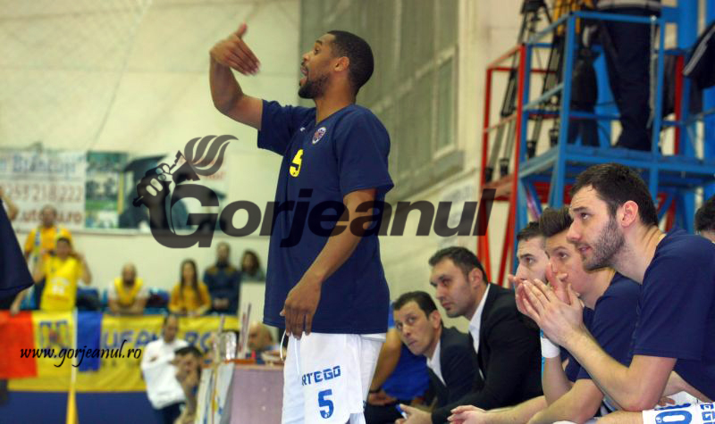 Porter Troupe comentează situaţia de la Energia: “Este ruşinos!”