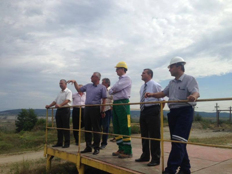 Te pui cu Antonie? – Inculpatul i-a indicat, în teren, vicepremierului Borc cum să deblocheze UMC Roșia