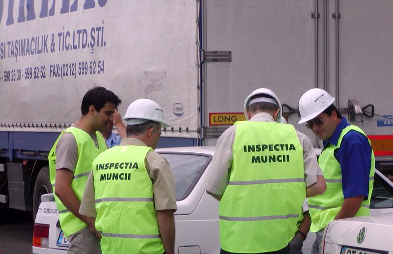 Inspecţia Muncii, din nou cu ochii pe angajatori