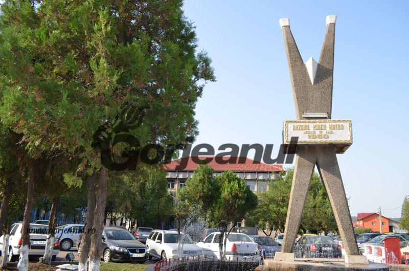 După șase luni de tăiat frunza la CEO / Ioniță și Dafinoiu au în sfârșit subordonați