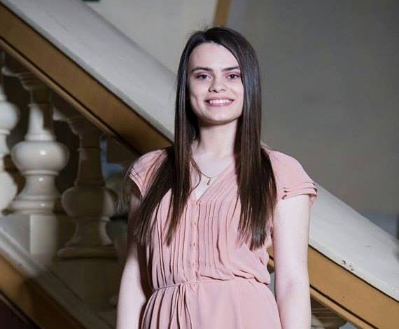 Planurile de viitor ale elevelor de 10 – Adina Mergea, o viitoare traducătoare