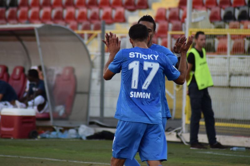 Craiovenii au dat de pământ cu astralii!