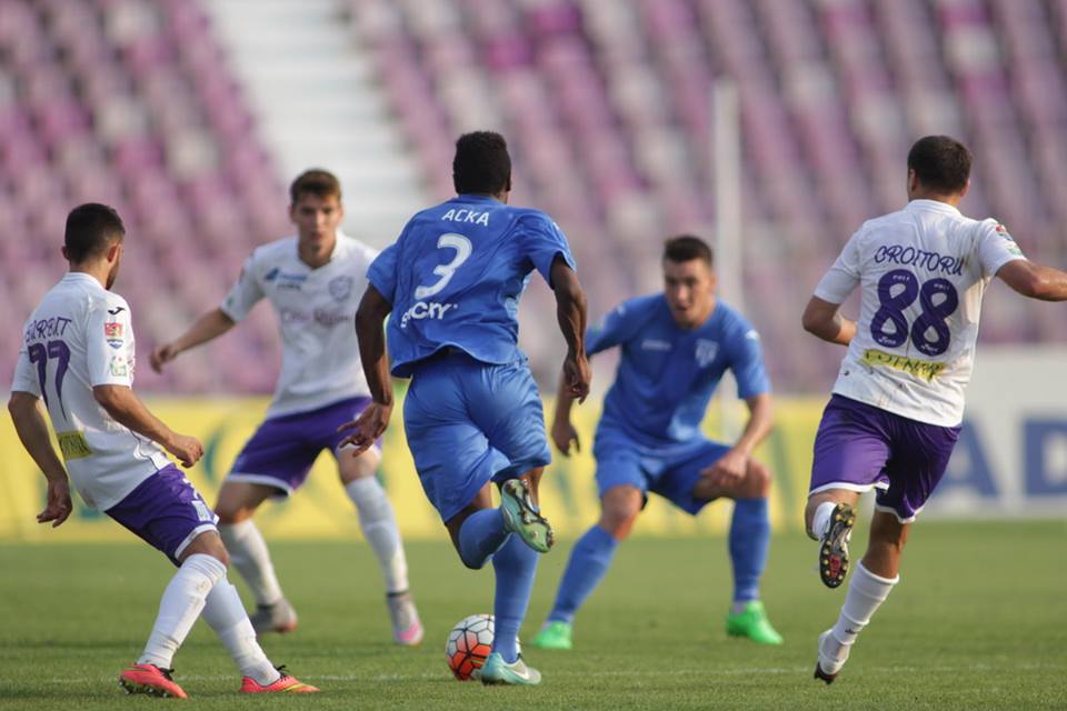 Bat şi sunt pe primul loc! Craiovenii merg să câştige în Banat