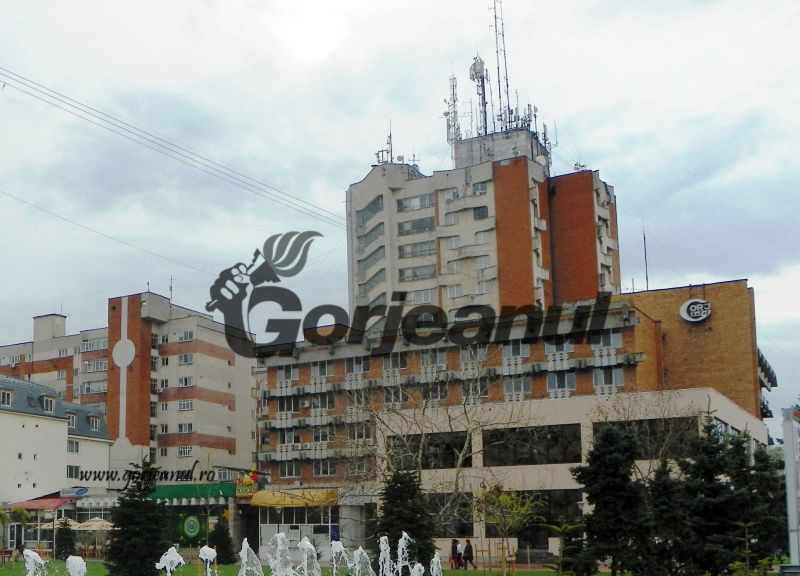 Hotel Gorj, cămin studențesc pentru admișii la UCB Târgu-Jiu