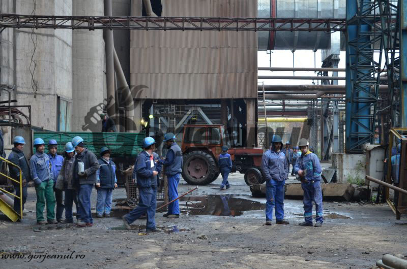 Rușine! – Cei 500 de pensionabili din CEO, tăiați de la cota de cărbune