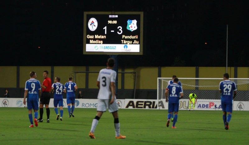 Ţucudean i-a ars! Atacantul Pandurilor s-a distrat cu apărarea Gazului