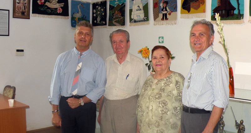 Cu participarea gorjenilor din Bucureşti/Clubul seniorilor din parcul Plumbuita