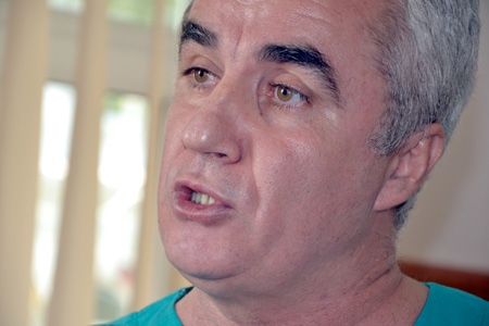 Doctorii Dițescu și Olaru au ratat promovarea științifică la UCB