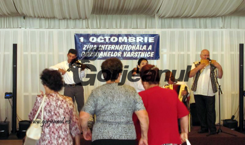 Ultima strigare pentru petrecerea de Ziua Vârstnicilor de la Târgu-Jiu