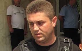 2016-10-17-18-27-05-428325340