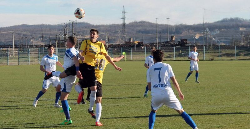 Micii panduri au turat motoarele!