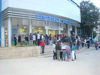 Concurs pentru poeții nedebutați editorial