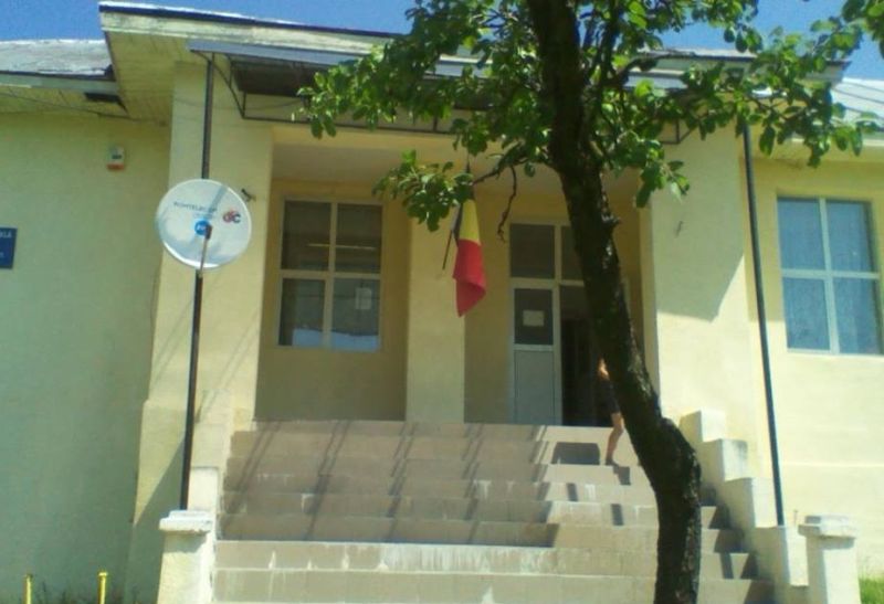 Învățătoare găsită moartă în casă