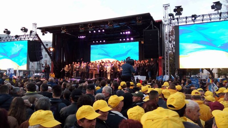 Liberalii gorjeni, la miting în Capitală
