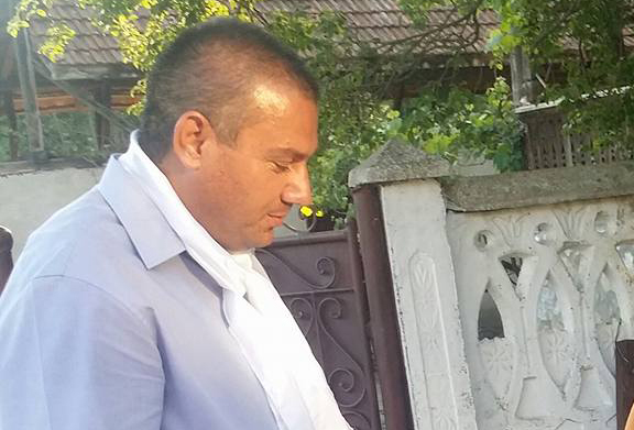 Procurorii au început urmărirea penală, Viceprimarul de Tismana a demisionat
