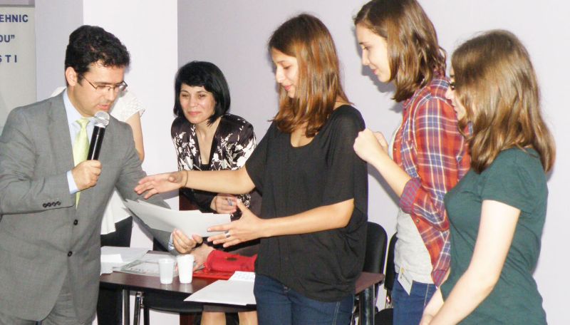 Modificări la ”Tinerii Dezbat”