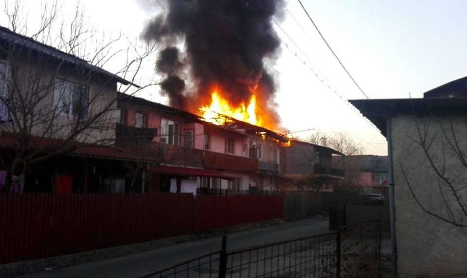 15713327_1364419726923386_128102035_n