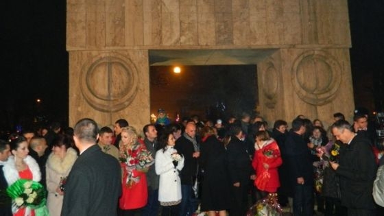 Casatorii_Poarta_Sarutului