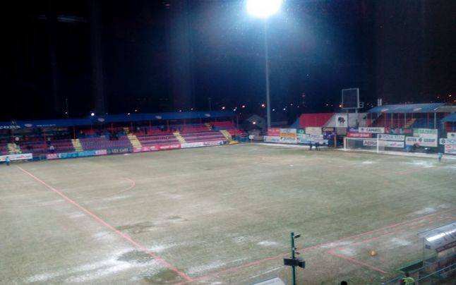 Jenant! Pandurii a îngheţat, fotbalul românesc la fel…