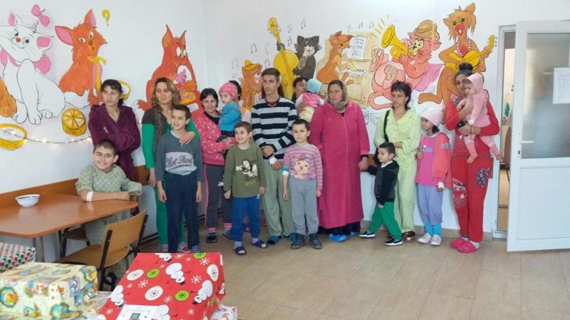 Cristi Tudor, Moş Crăciun pentru copiii internaţi la spitalele Turceni şi Târgu-Cărbuneşti