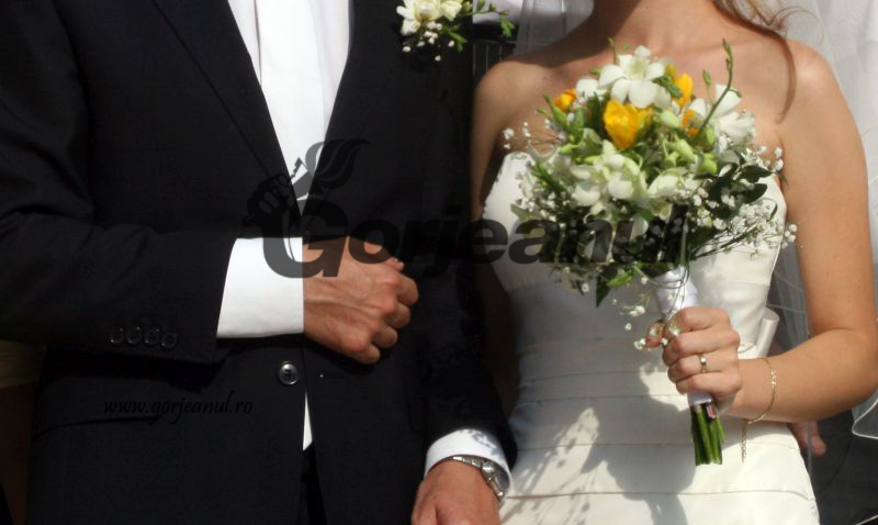 13 divorţuri administrative, tranşate la Starea Civilă din Târgu-Jiu