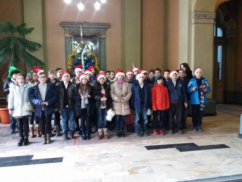 Consiliul Județean, gazda colindătorilor din Târgu-Jiu