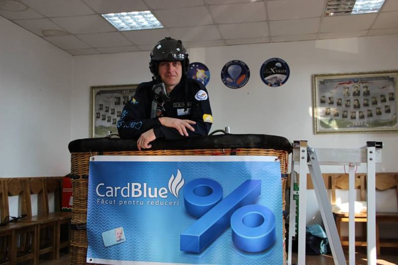 Dan Chiriac se pregăteşte pentru recordul european de salt cu paraşuta