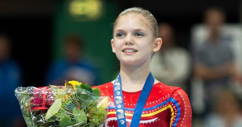 Gimnasta Denisa Golgotă, premiată la Târgu-Jiu și la Alimpești