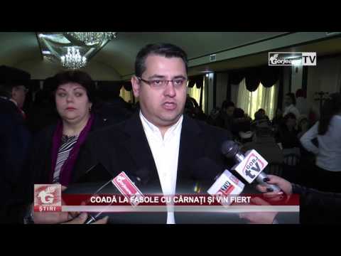 COADĂ LA FASOLE CU CÂRNAȚI ȘI VIN FIERT