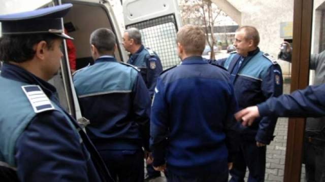 inspector-de-la-politia-capitalei-arestat-pentru-luare-de-mita (1)