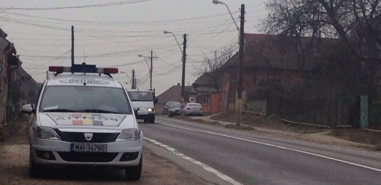 masina-politie-rutiera-740x360-740x360 (1)