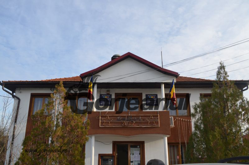 Post vacant la Primăria Bustuchin