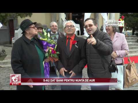 S-AU DAT BANII PENTRU NUNTA DE AUR