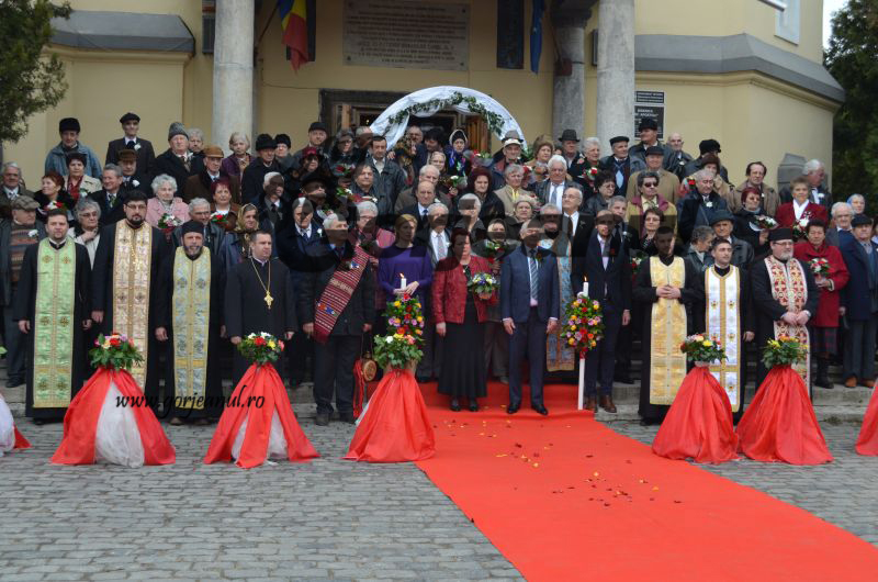 56 de cupluri, în cursa pentru Nunta de Aur din 24 februarie