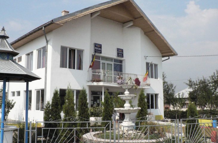 Angajări la Primăria Fărcăşeşti