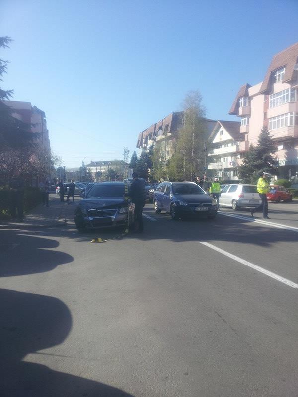 Accident la Târgu-Jiu, lângă spital