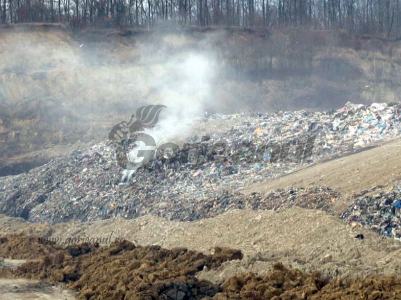Reacţia Primăriei Târgu-Jiu despre depozitarea gunoaielor venite de la Alba Iulia
