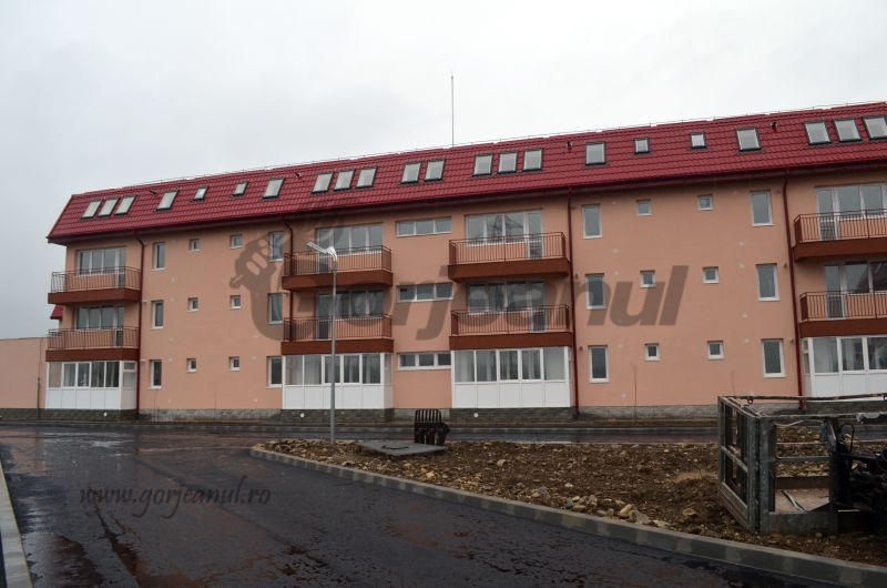 S-au afişat listele cu potenţialii beneficiari de locuinţe sociale şi ANL