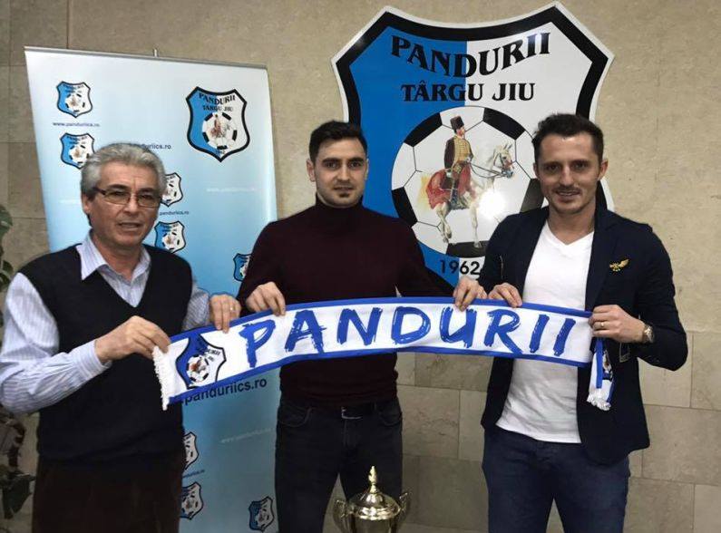 Batin, pus pe liber?