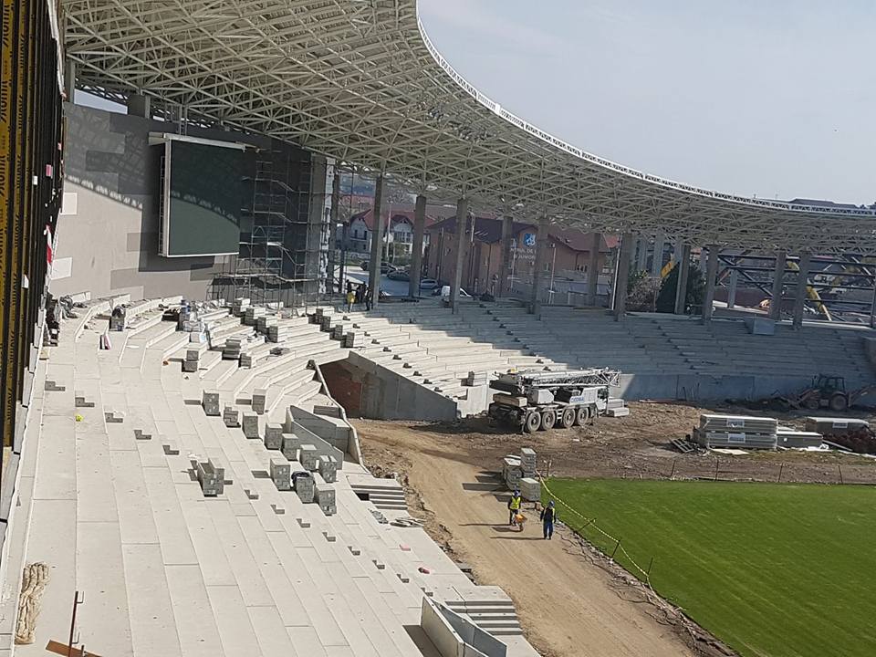 FOTO: Vezi cum decurg lucrările la Stadionul Municipal