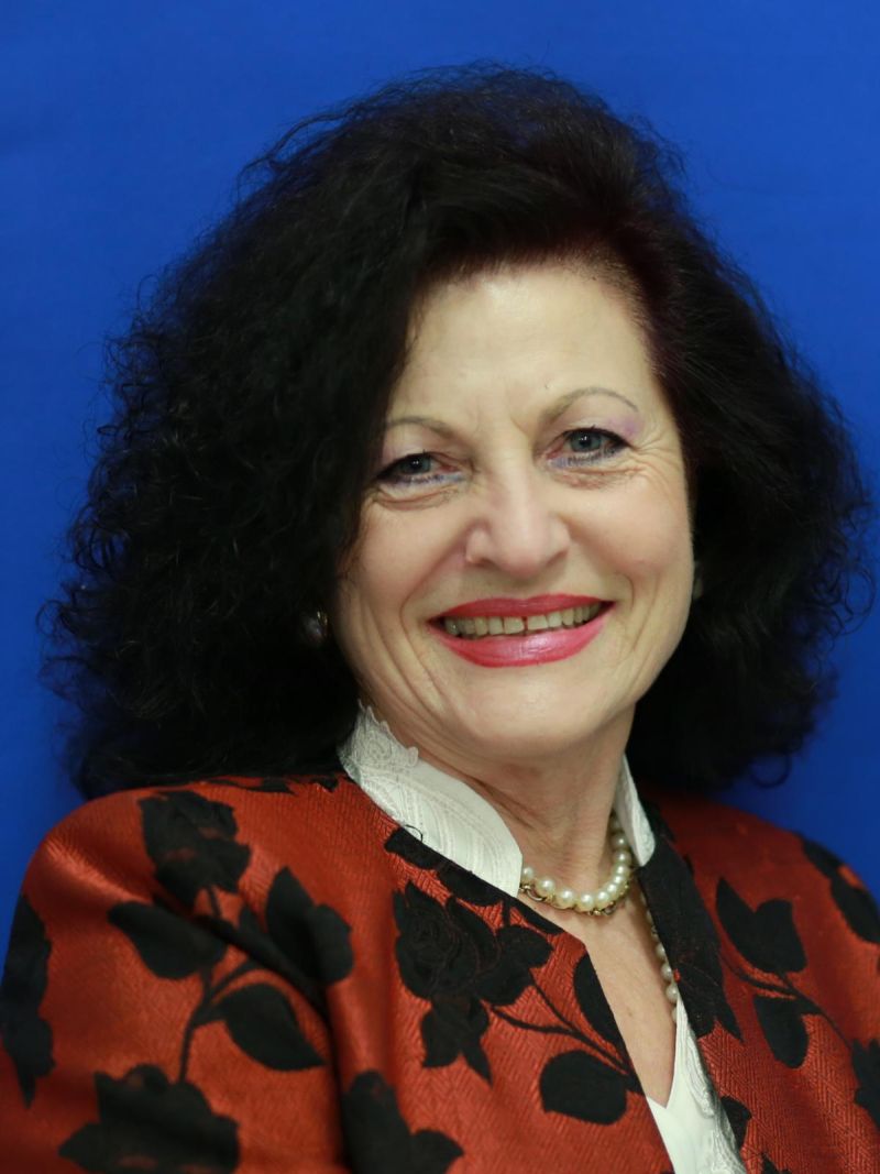 Împotriva abandonului studiilor universitare! Deputatul Elvira Șarapatin, de partea studenților și a masteranzilor