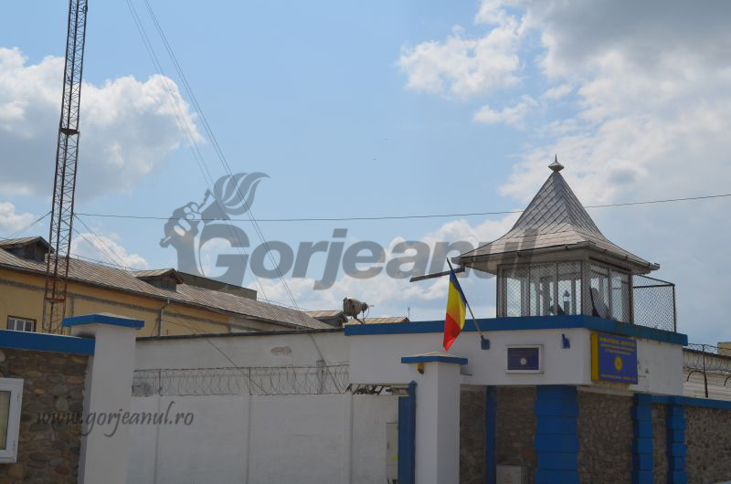 Două căsătorii şi 57 de vizite intime, aprobate pentru deţinuţii Penitenciarului Târgu-Jiu